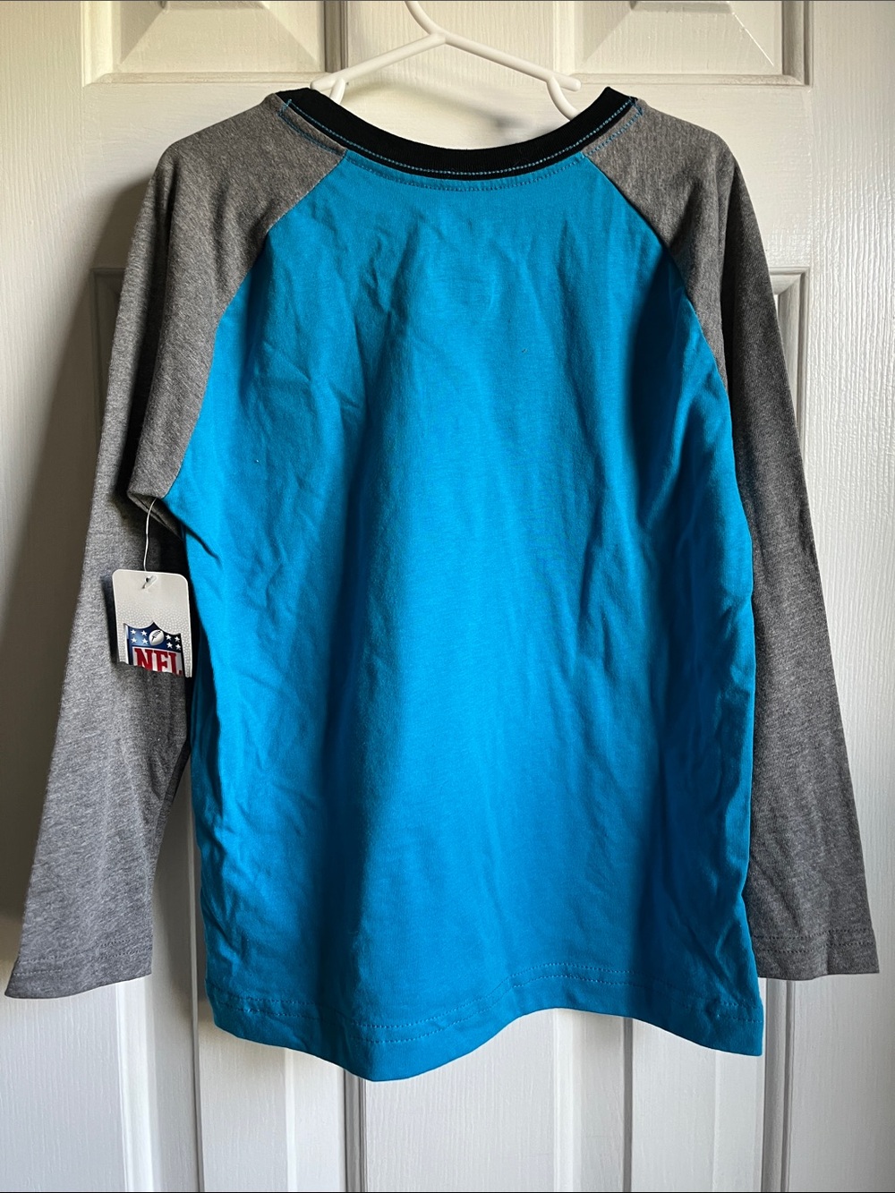 Kids Long Sleeve Raglan Tee Carolina Panthers 4T 5T NWT - Picture 2 of 5
